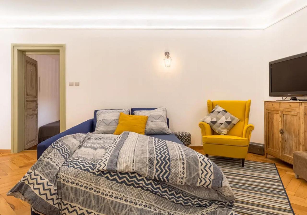 Thann Colmar - 1 Chambre - 5 Pers - Parking Exterior foto